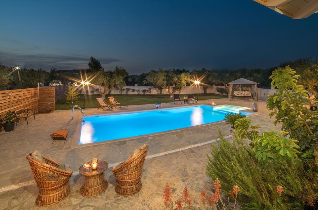 Eleni'S Family Villa Laganas Exteriör bild