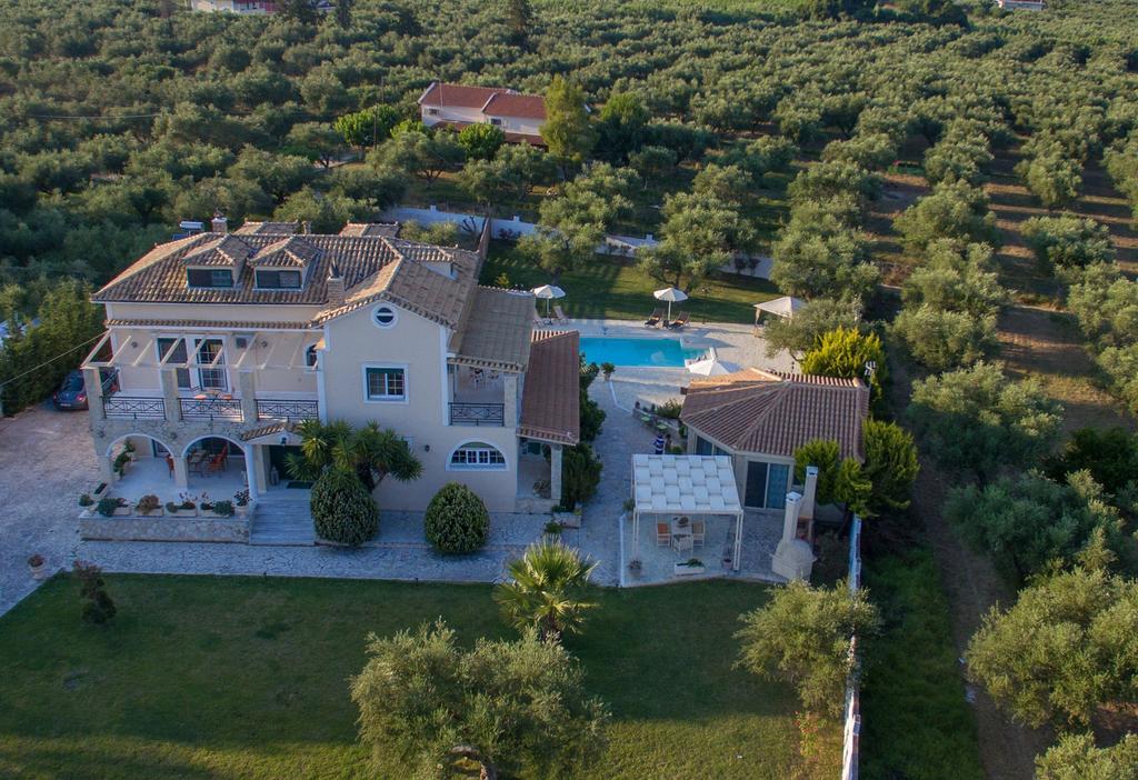 Eleni'S Family Villa Laganas Exteriör bild